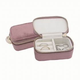 mini jewelry case for travel