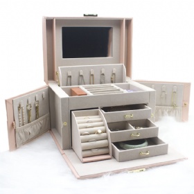 BG-1051 pink jewelry case with handle