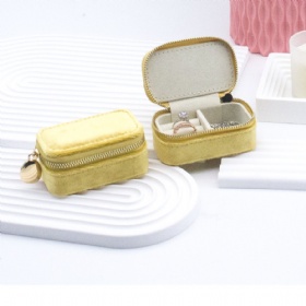 BG-1055 mini jewelry box gold color