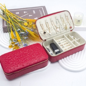 BG-1081 bright pu leather jewelry case